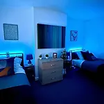 Tatil Evi 2br House By Eason Short Lets Leeds (West Yorkshire)