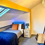 2br House By Eason Short Lets