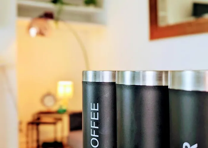 2br House By Eason Short Lets * 利兹