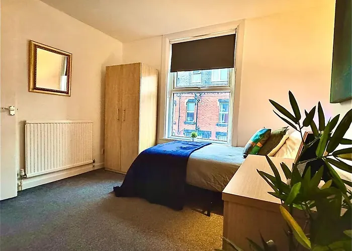 2br House By Eason Short Lets *