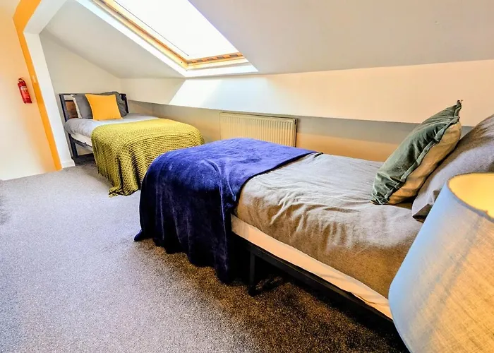 Semesterbostad 2br House By Eason Short Lets Leeds (West Yorkshire)