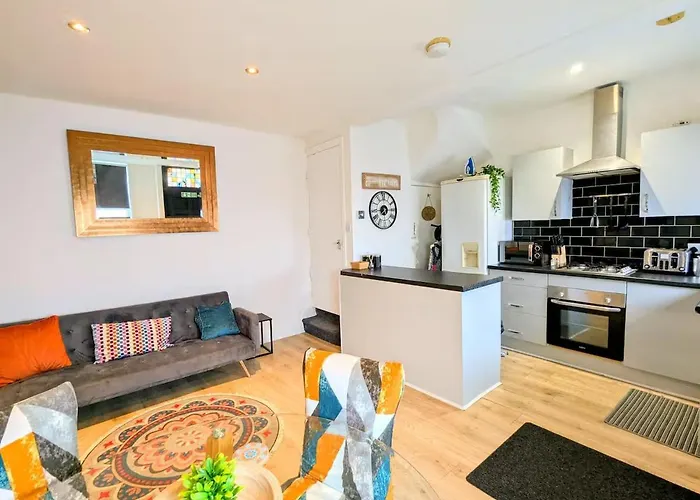 Ferienhaus 2br House By Eason Short Lets Leeds (West Yorkshire)